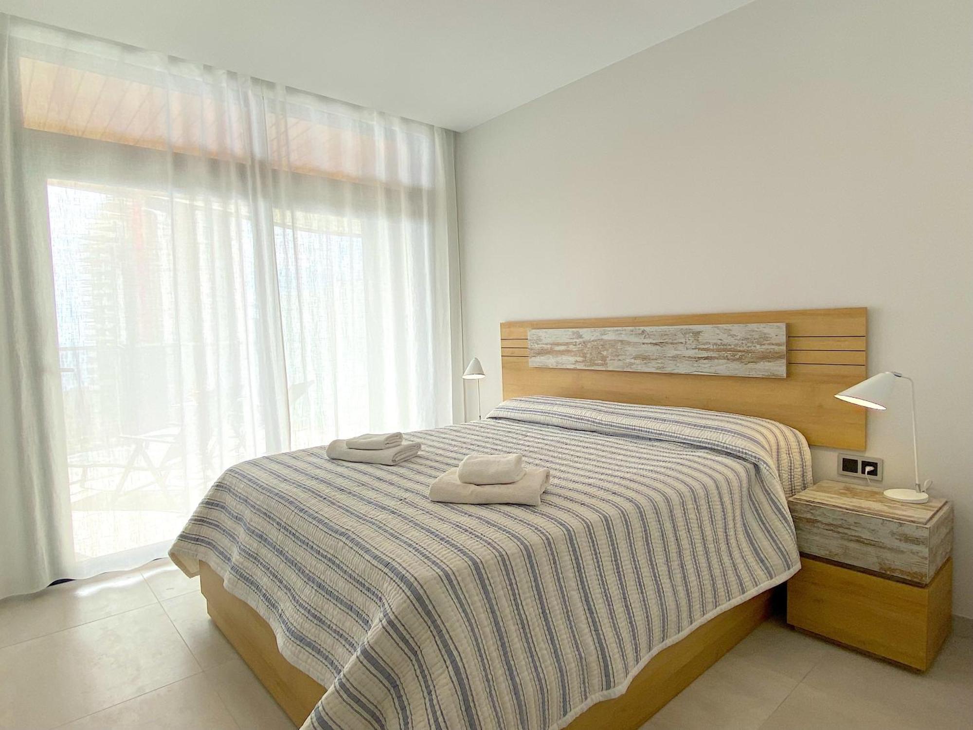 Lujoso Apartament Con Impresionantes Vistas Al Mar Benidorm Esterno foto